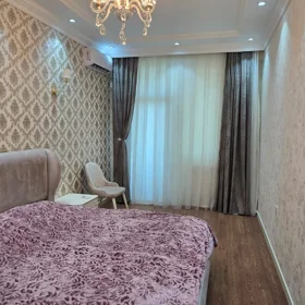 In Baku 90.0 m² apartment is for rent - Image 5