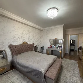 In Baku 110.0 m² apartment is for rent - Image 6