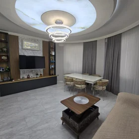 In Khirdalan 80.0 m² apartment is for sale - Image 2