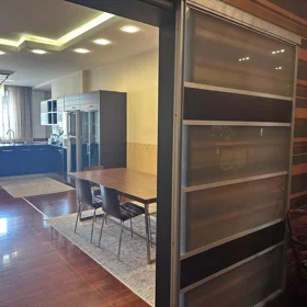 In Baku 400.0 m² apartment is for rent - Image 4