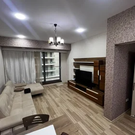 In Baku 90.0 m² apartment is for rent - Image 3
