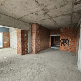In Baku 166.0 m² apartment is for sale - Image 2