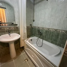 In Baku 55.0 m² apartment is for sale - Image 9
