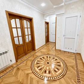 In Baku 88.0 m² apartment is for sale - Image 2