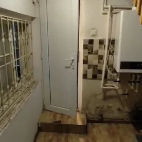 In Baku 55.0 m² house with 2.0 rooms is for rent - Image 9