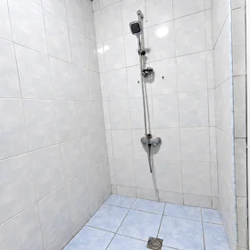 In Baku 65.0 m² apartment is for sale - Image 9