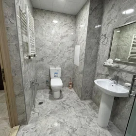 In Baku 150.0 m² apartment is for rent - Image 6