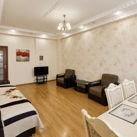 In Baku 75.0 m² apartment is for sale - Image 6