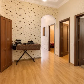 In Baku 75.0 m² apartment is for sale - Image 7