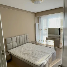 In Baku 85.0 m² apartment is for rent - Image 9