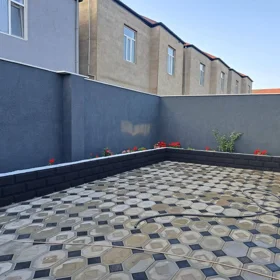 In Sabunçu rayonu 90.0 m² house with 3.0 rooms is for sale - Image 2