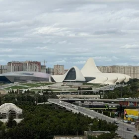 In Xətai rayonu 74.0 m² apartment is for rent - Image 2