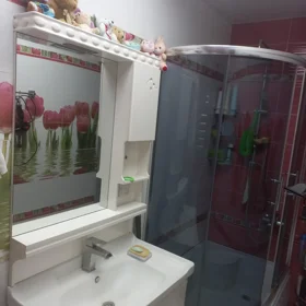 In Baku 85.0 m² apartment is for sale - Image 9