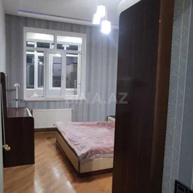 In Baku 92.0 m² apartment is for rent - Image 4