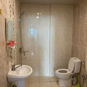 In Baku 100.0 m² apartment is for rent - Image 6