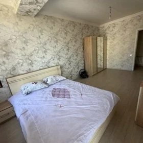 In Baku 100.0 m² apartment is for rent - Image 2