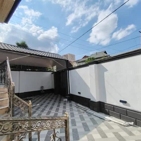 In Baku 120.0 m² house with 4.0 rooms is for sale - Image 3