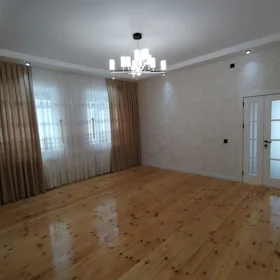 In Baku 120.0 m² house with 4.0 rooms is for sale - Image 6