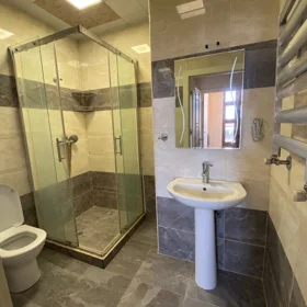 In Baku 50.0 m² apartment is for sale - Image 8