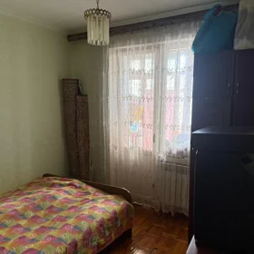 In Baku 80.0 m² apartment is for sale - Image 5