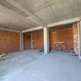 In Baku 83.0 m² apartment is for sale - Image 6