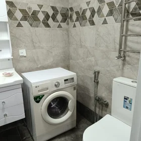 In Baku 81.0 m² apartment is for rent - Image 2