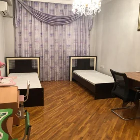 In Baku 140.0 m² apartment is for rent - Image 5