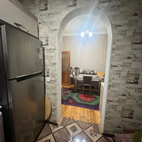 In Binəqədi rayonu 250.0 m² house with 5.0 rooms is for sale - Image 3