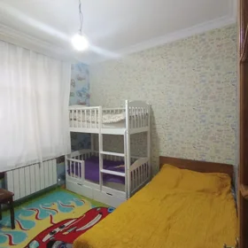 In Binəqədi rayonu 250.0 m² house with 5.0 rooms is for sale - Image 6