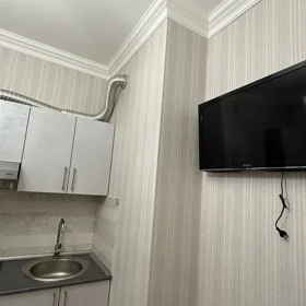 In Baku 75.0 m² apartment is for rent - Image 2