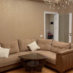In Baku 70.0 m² apartment is for rent - Image 4