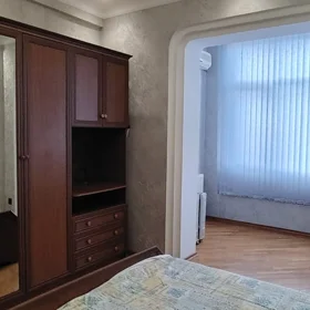 In Baku 90.0 m² apartment is for rent - Image 2