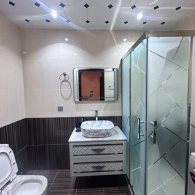 In Baku 102.0 m² apartment is for rent - Image 8