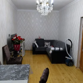 In Khirdalan 70.0 m² house with 3.0 rooms is for sale - Image 3