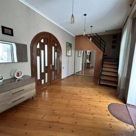 In Səbail rayonu 300.0 m² house with 4.0 rooms is for rent - Image 9