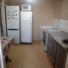 In Baku 100.0 m² apartment is for sale - Image 7