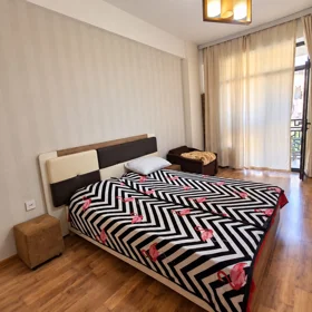 In Baku 68.0 m² apartment is for rent - Image 4