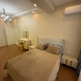 In Baku 75.0 m² apartment is for rent - Image 3