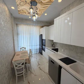 In Baku 75.0 m² apartment is for rent - Image 9