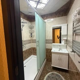 In Baku 120.0 m² apartment is for rent - Image 6