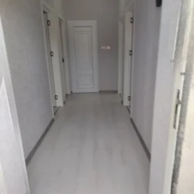 In nan 67.0 m² house with 3.0 rooms is for sale - Image 5