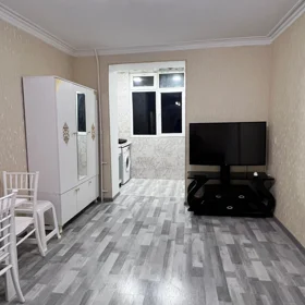 In Baku 40.0 m² apartment is for rent - Image 3