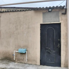 In Binəqədi rayonu 75.0 m² house with 2.0 rooms is for sale - Image 2