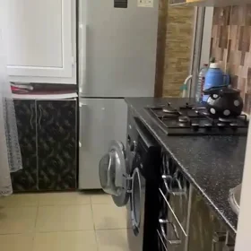 In Khirdalan 70.0 m² apartment is for rent - Image 5
