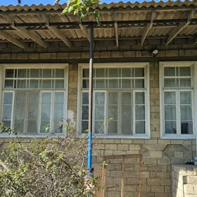In nan 100.0 m² house with 3.0 rooms is for sale - Image 7