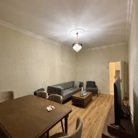 In Baku 70.0 m² apartment is for sale - Image 2