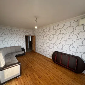 In Baku 85.0 m² apartment is for sale - Image 3