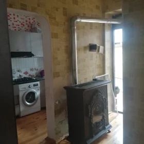 In Khirdalan 85.0 m² apartment is for rent - Image 8