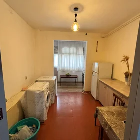 In Baku 75.0 m² apartment is for sale - Image 8