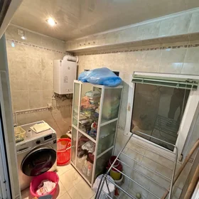In Baku 107.0 m² apartment is for sale - Image 5